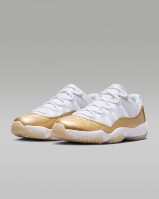 Air Jordan 11 Low 